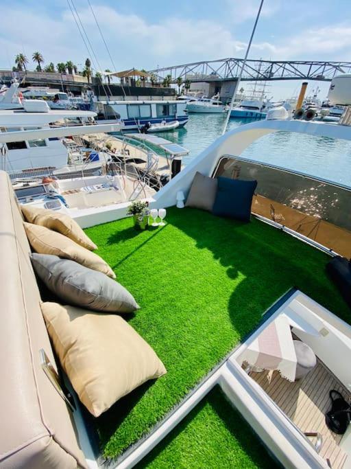 Barco Muy Romantico Con Parking! Sant Adrià de Besòs Exterior foto